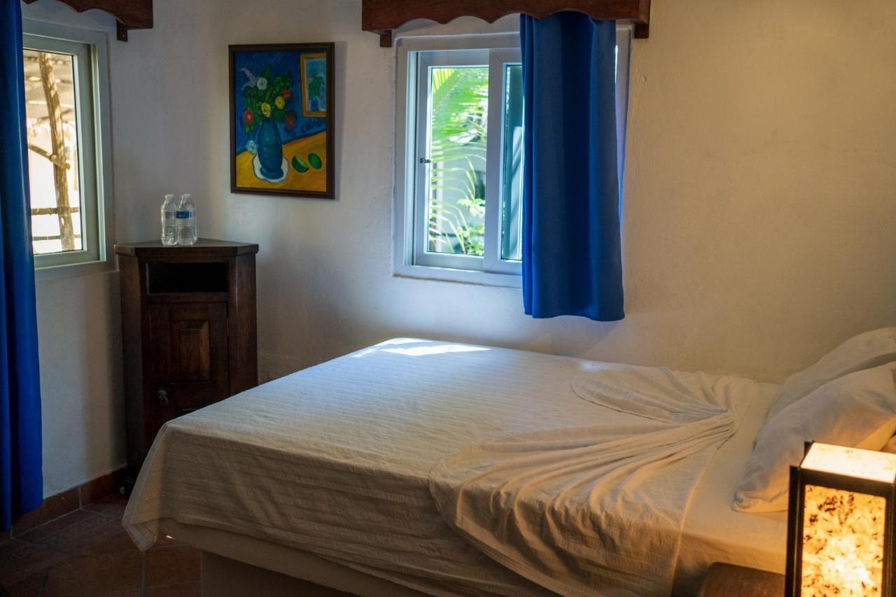 Marbella Eco Lodge Monterrico Luaran gambar