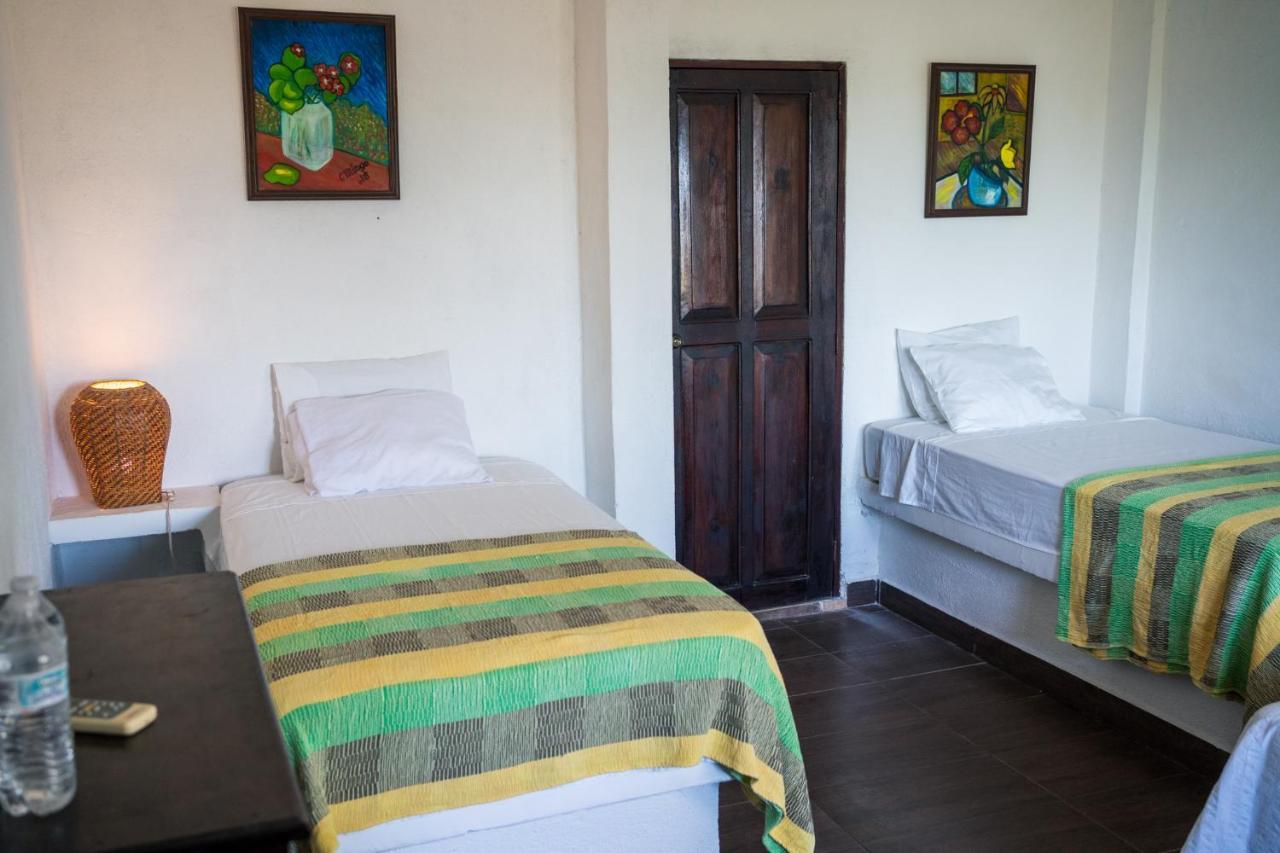 Marbella Eco Lodge Monterrico Luaran gambar