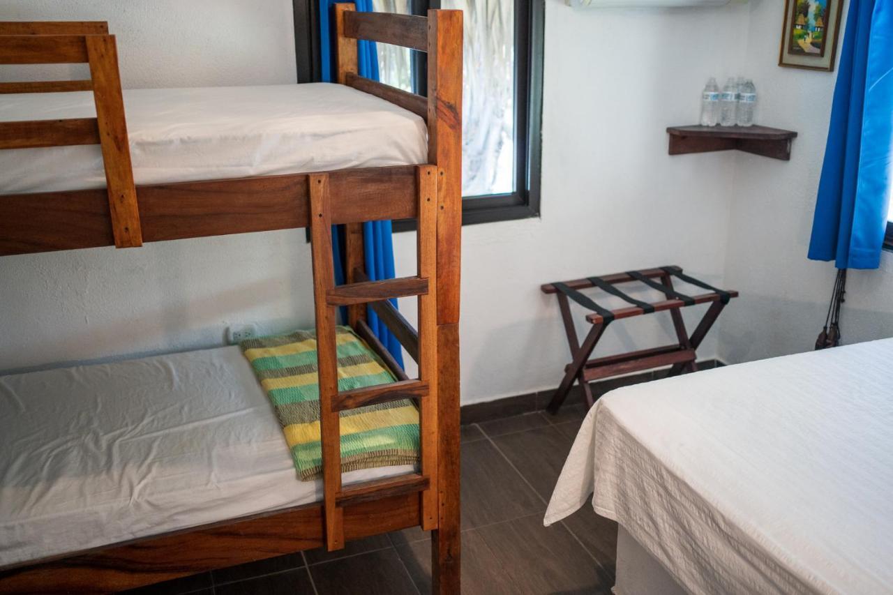 Marbella Eco Lodge Monterrico Luaran gambar